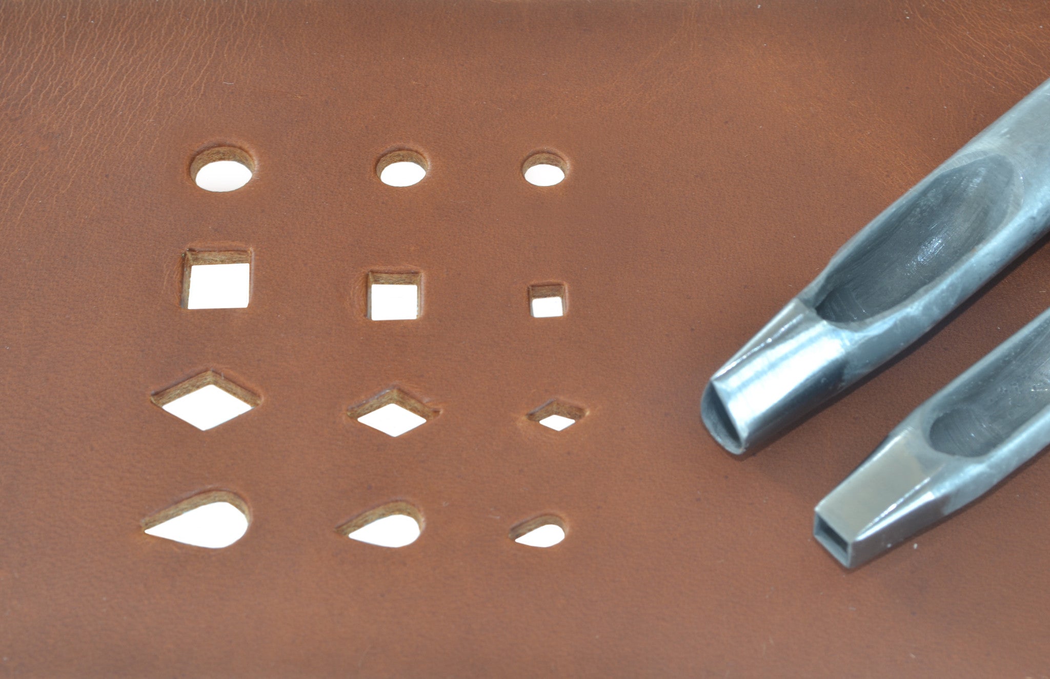 Kyoshin Elle Shaped Hole Punches