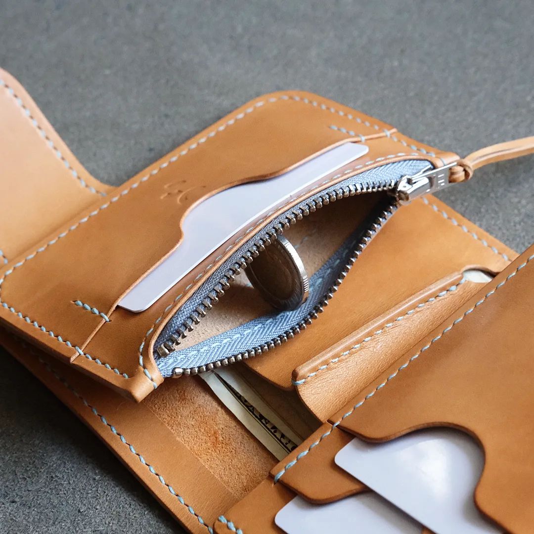 25 Easy Leather Crafts and Projects for Beginners