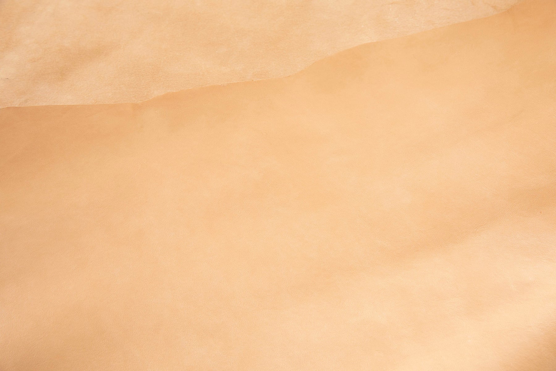 Maryam - Horse Front Lining - Veg Tanned Premium Leather (HIDES)