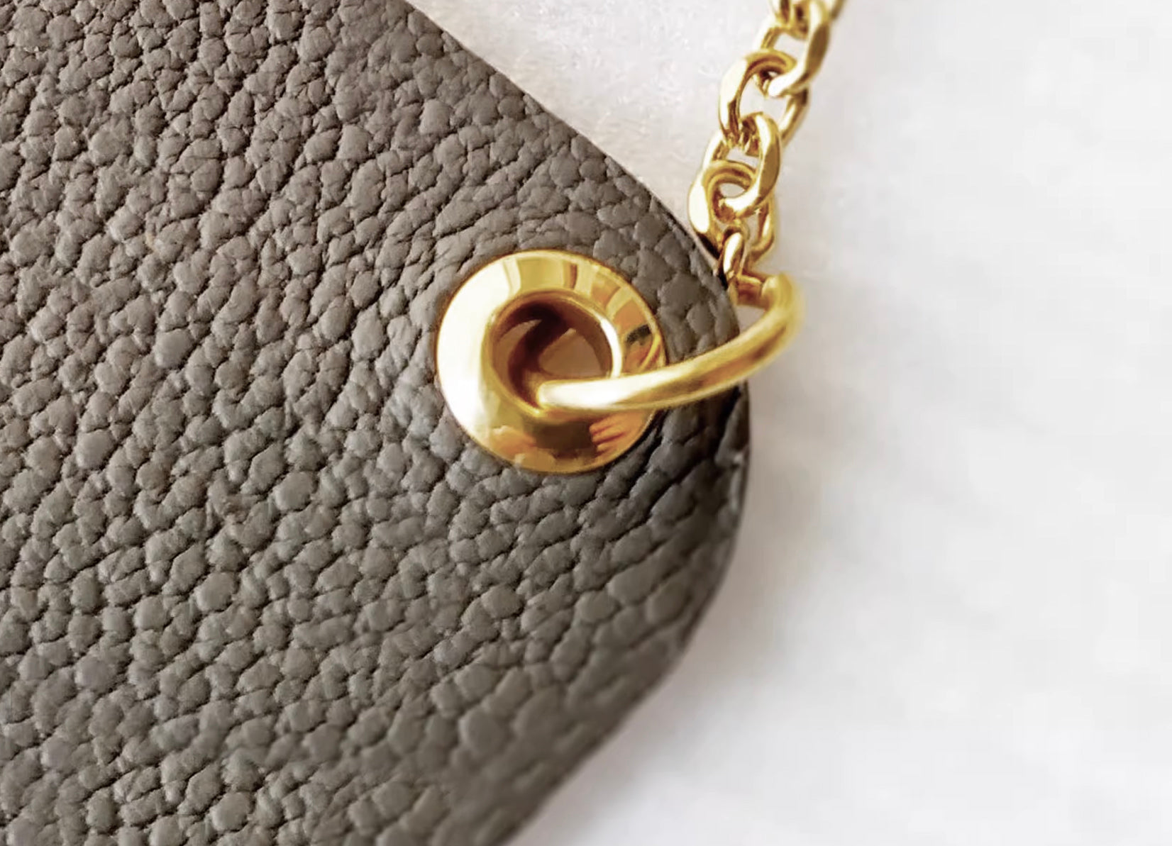 Iris - Luxury Press Fit Eyelets (Stainless Steel)