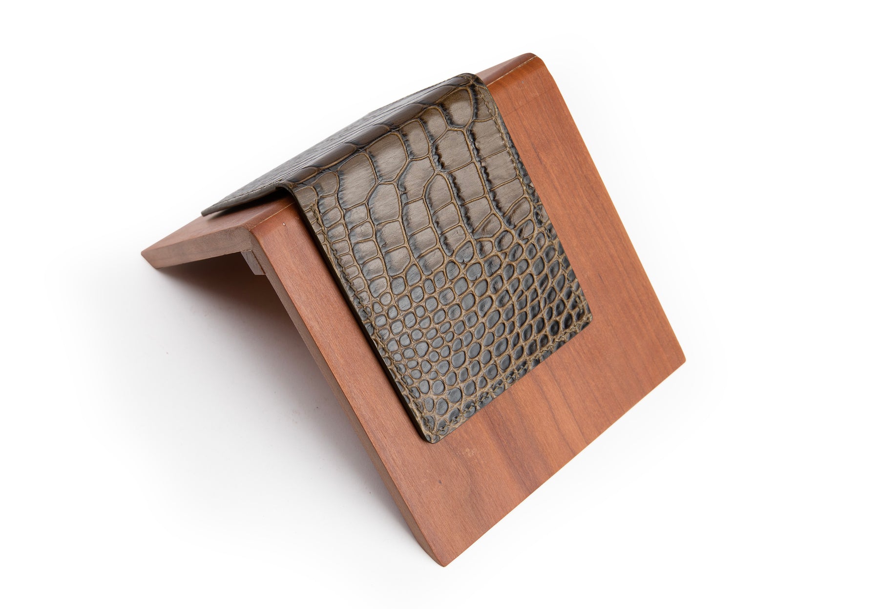 Embossed Crocodile - Luxury Veg Tanned Leather (HIDES)