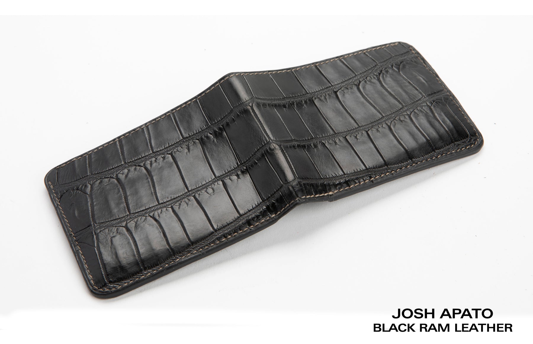 Men's Matte Alligator Vertical Wallet, the Luxury Long Wallet with  Alligator Lining