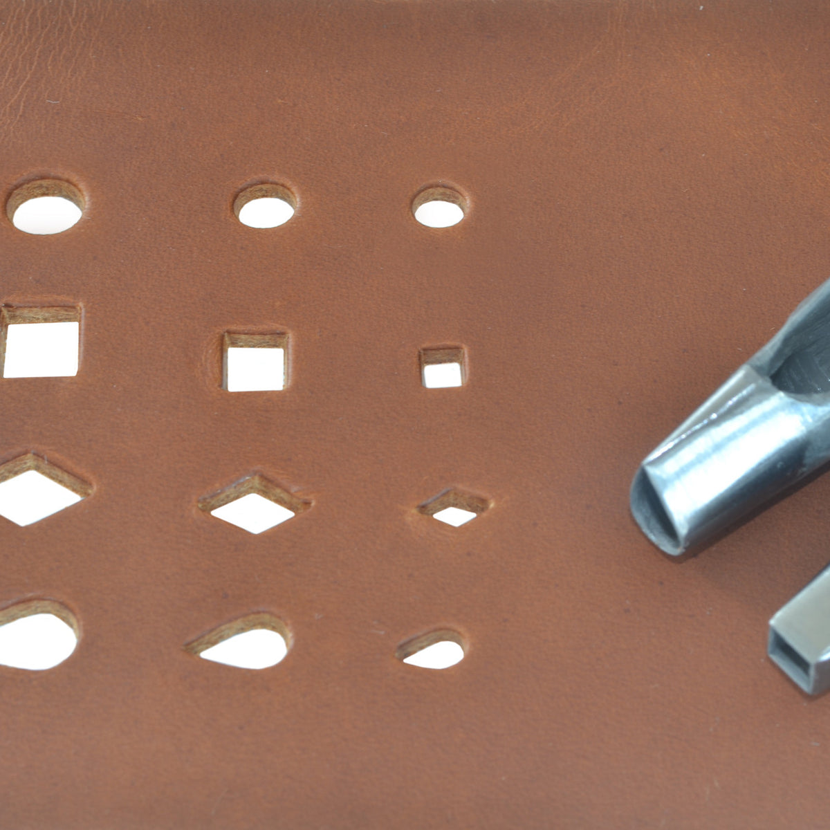 Kyoshin Elle Shaped Hole Punches